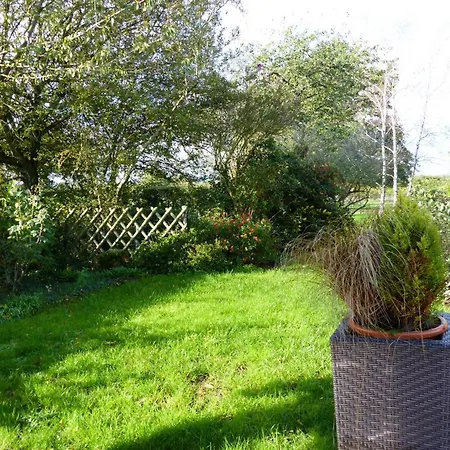 Maison Renovee Avec Jardin Clos Et Animaux Acceptes - Fr-1-489-221
